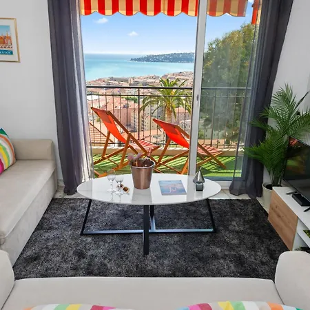 4 Personnes Avec Magnifique Vue Apartment