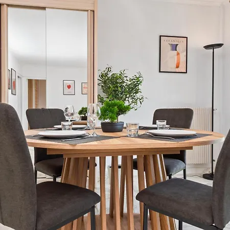 4 Personnes Avec Magnifique Vue Apartamento Menton