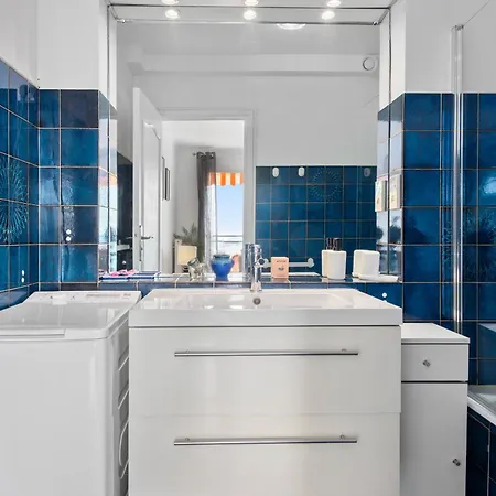 4 Personnes Avec Magnifique Vue Apartment Menton